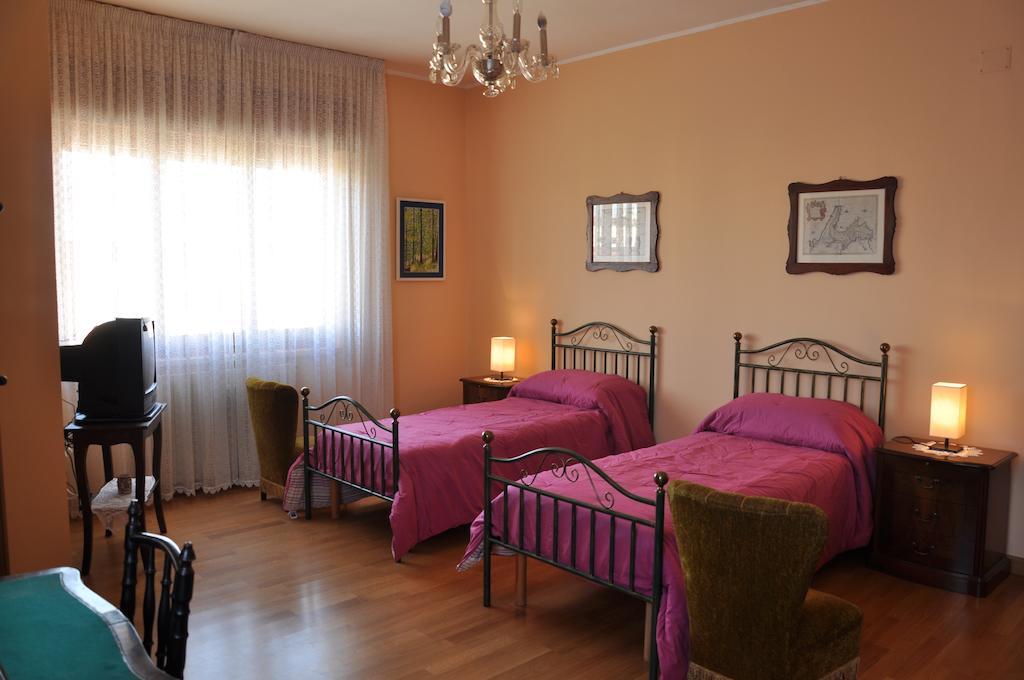 Giangurgolo B&B Rende Cameră foto